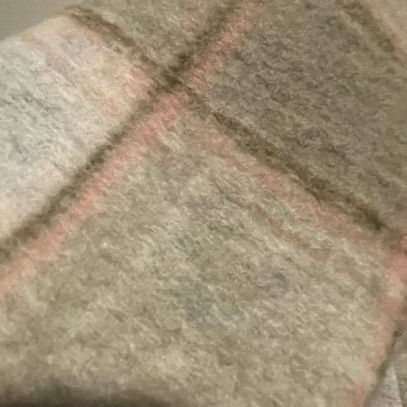 Closed Titania Plaid Shirt Jacket in Muddy Beige - Picture 5 of 6